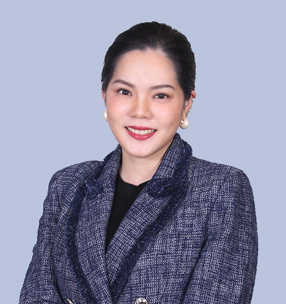 Mdm. Araya Sirinapanont